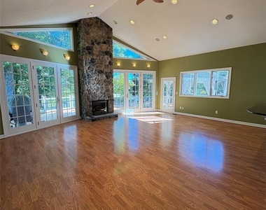 49 White Pond - Photo Thumbnail 6