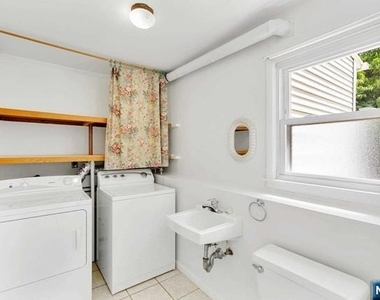 516 Knickerbocker - Photo Thumbnail 21