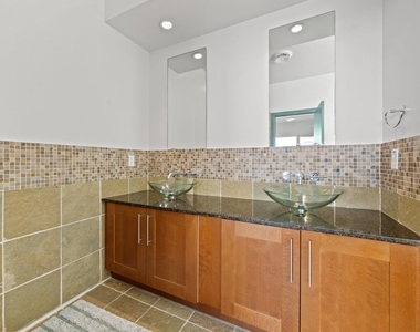 5628 Kiam Street - Photo Thumbnail 18