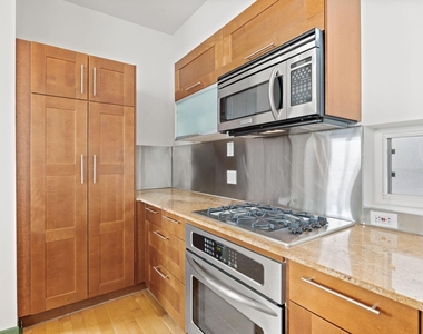 5628 Kiam Street - Photo Thumbnail 12