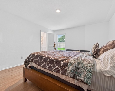 24106 Maple Turn Lane - Photo Thumbnail 32