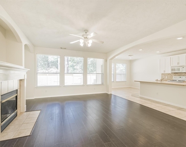 122 Cornflower Drive - Photo Thumbnail 3