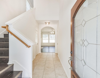 122 Cornflower Drive - Photo Thumbnail 2