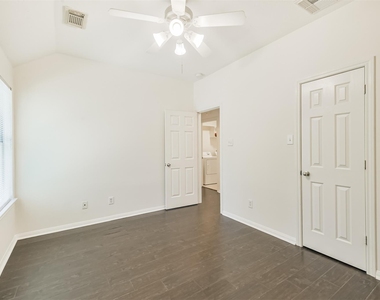 122 Cornflower Drive - Photo Thumbnail 25