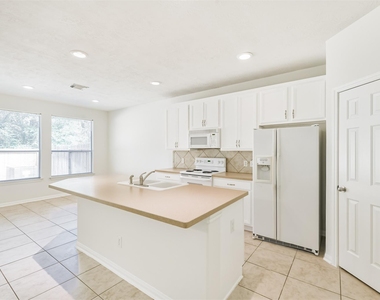 122 Cornflower Drive - Photo Thumbnail 9