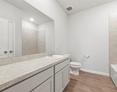 16493 Moss Lane - Photo Thumbnail 24