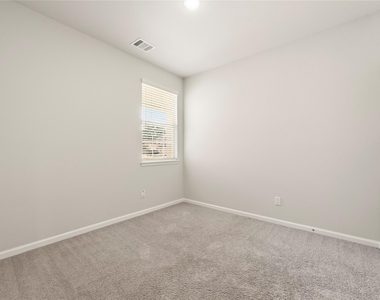 16493 Moss Lane - Photo Thumbnail 23