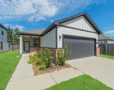 16493 Moss Lane - Photo Thumbnail 7