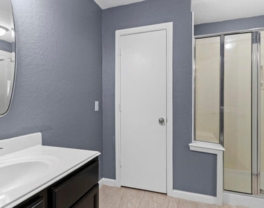 683 Fallow Lane - Photo Thumbnail 7
