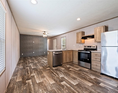 8700 Patricia Lane - Photo Thumbnail 8