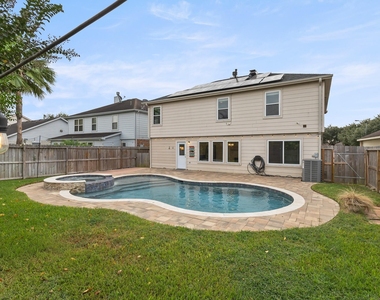 6322 Gardenspring Brook Lane - Photo Thumbnail 19