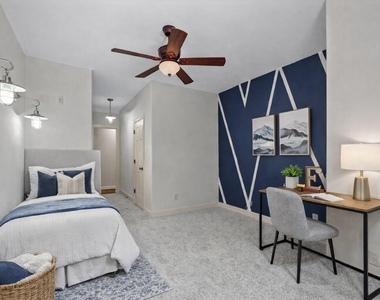 5430 Fairdale - Photo Thumbnail 23