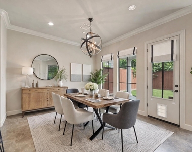 5430 Fairdale - Photo Thumbnail 9