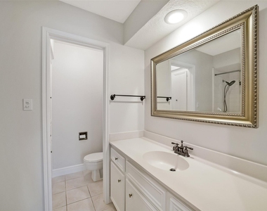 12423 Olympia Drive - Photo Thumbnail 26