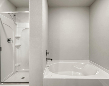 23114 Glory Orchid Drive - Photo Thumbnail 7