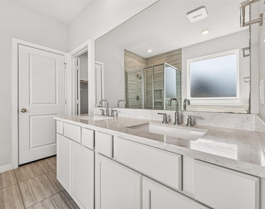 7819 Wyndham Harbor Court - Photo Thumbnail 25