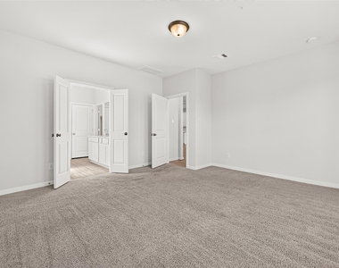 7819 Wyndham Harbor Court - Photo Thumbnail 23