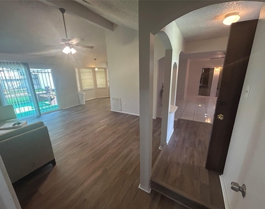 1611 Mosher Lane - Photo Thumbnail 1