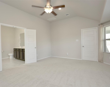 2123 Santa Ana Way - Photo Thumbnail 8