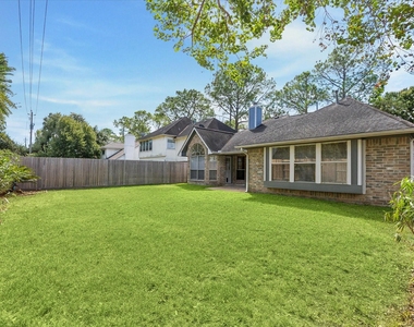 14427 Sun Harbor Drive - Photo Thumbnail 18