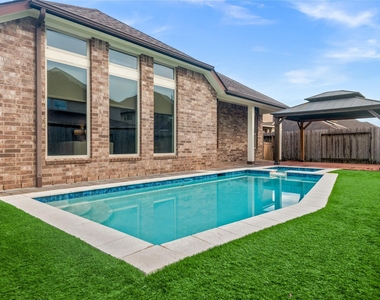 4804 Ladona Court - Photo Thumbnail 36
