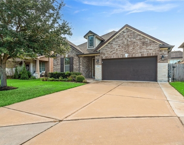 4804 Ladona Court - Photo Thumbnail 2