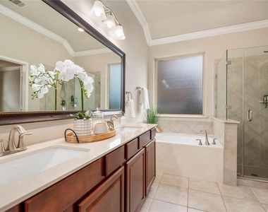 4804 Ladona Court - Photo Thumbnail 25