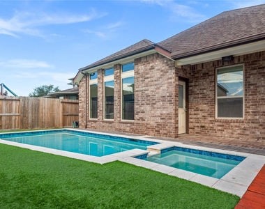 4804 Ladona Court - Photo Thumbnail 38