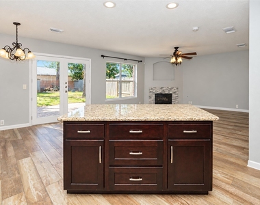21203 Somerset Park Lane - Photo Thumbnail 16