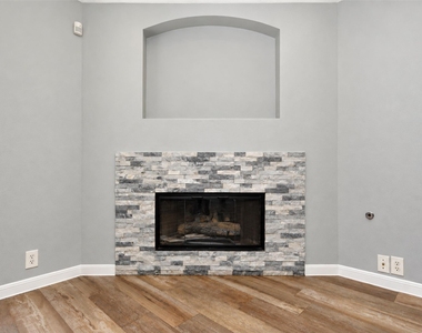 21203 Somerset Park Lane - Photo Thumbnail 9