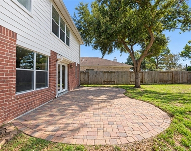 21203 Somerset Park Lane - Photo Thumbnail 34