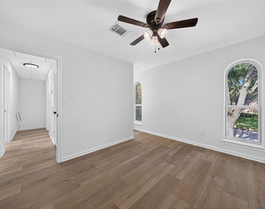 707 Cranfield Court - Photo Thumbnail 39