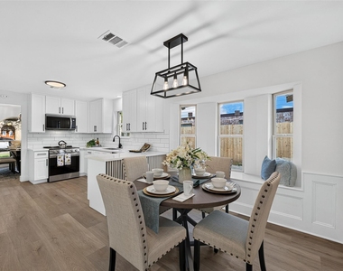 707 Cranfield Court - Photo Thumbnail 14