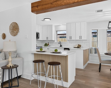 707 Cranfield Court - Photo Thumbnail 9