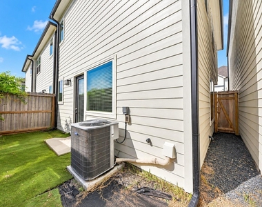 5908 Jasper Jones Way - Photo Thumbnail 20