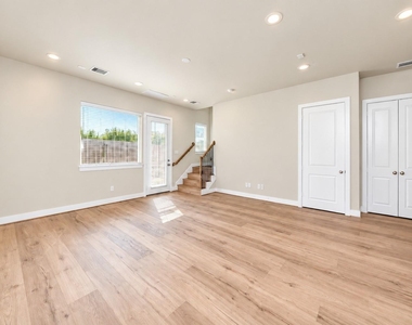 5908 Jasper Jones Way - Photo Thumbnail 2