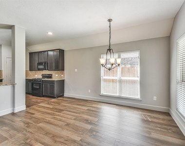13307 Cassini Drive - Photo Thumbnail 7
