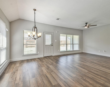 13307 Cassini Drive - Photo Thumbnail 10