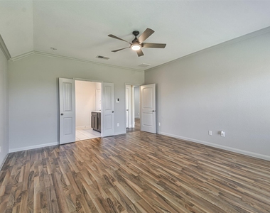 13307 Cassini Drive - Photo Thumbnail 18