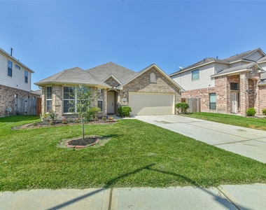 13307 Cassini Drive - Photo Thumbnail 2