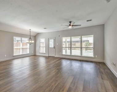 13307 Cassini Drive - Photo Thumbnail 5