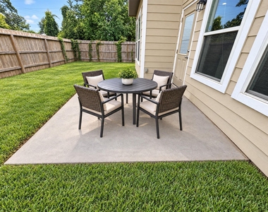 7202 Foxmoor Lake Court - Photo Thumbnail 12