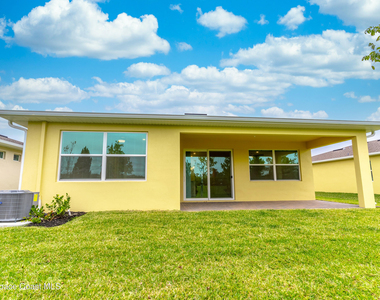 700 Veridian Circle Nw - Photo Thumbnail 22