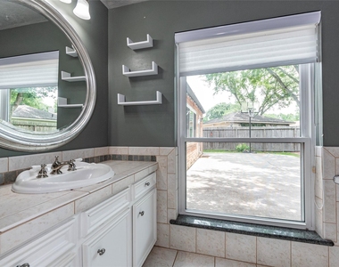 16434 Brookvilla Drive - Photo Thumbnail 21