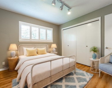 16434 Brookvilla Drive - Photo Thumbnail 13