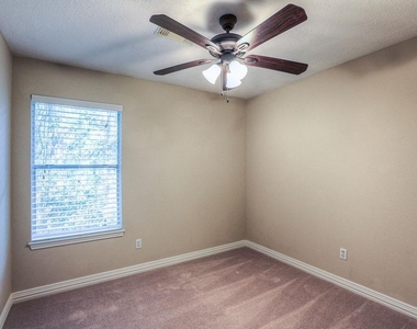 130 Willowwood Circle - Photo Thumbnail 21