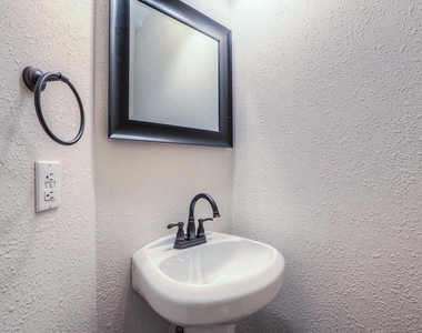 130 Willowwood Circle - Photo Thumbnail 22