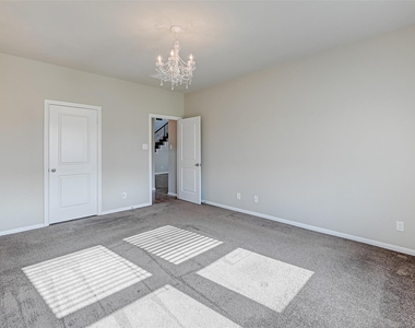 16302 Westley Ridge Drive - Photo Thumbnail 17