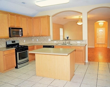 9227 Gammon Oaks Drive - Photo Thumbnail 6