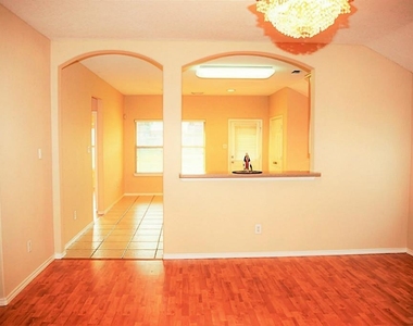 9227 Gammon Oaks Drive - Photo Thumbnail 3